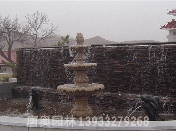 水盘喷泉 